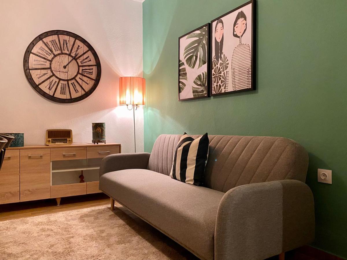 Oasis Garden Apartment Volos Bagian luar foto