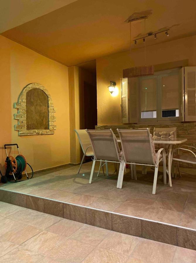 Oasis Garden Apartment Volos Bagian luar foto