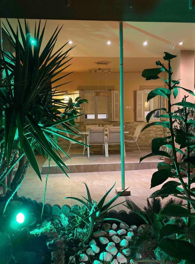 Oasis Garden Apartment Volos Bagian luar foto